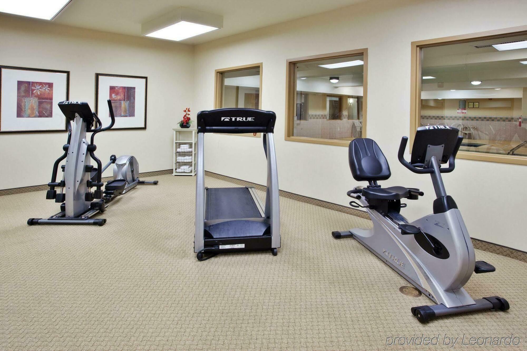 Clarion Pointe Columbus-Bradley Park Hotel Luaran gambar
